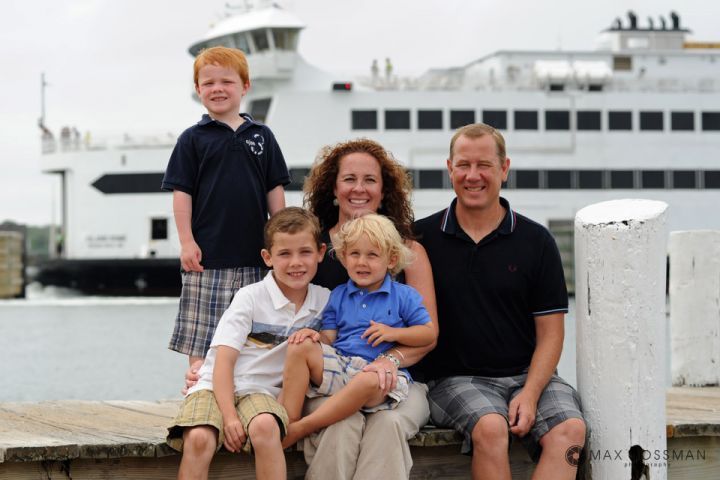 Kids and family portraits on Martha&#039;s Vineyard, MA